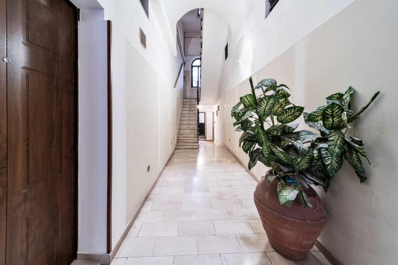 Newhouse dei Mille Appartement Bari Buitenkant foto